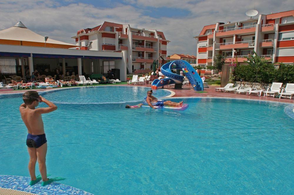 Sunny Fort Apartment Pantai Sunny Luaran gambar