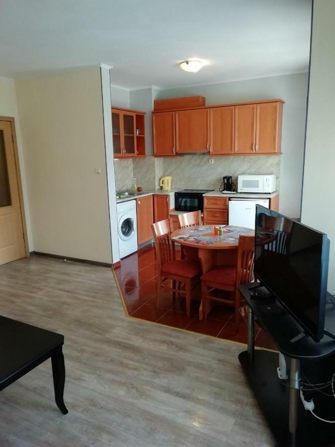 Sunny Fort Apartment Pantai Sunny Luaran gambar